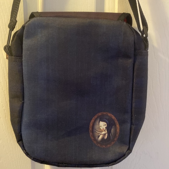 Dezango Crossbody Bag -NWOT - Picture 3 of 10